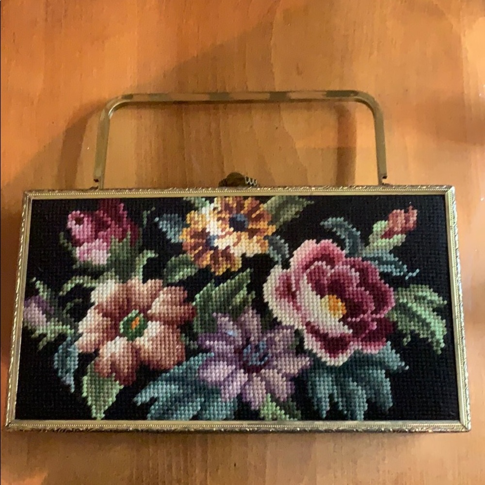 Bergie’s  vintage handbag